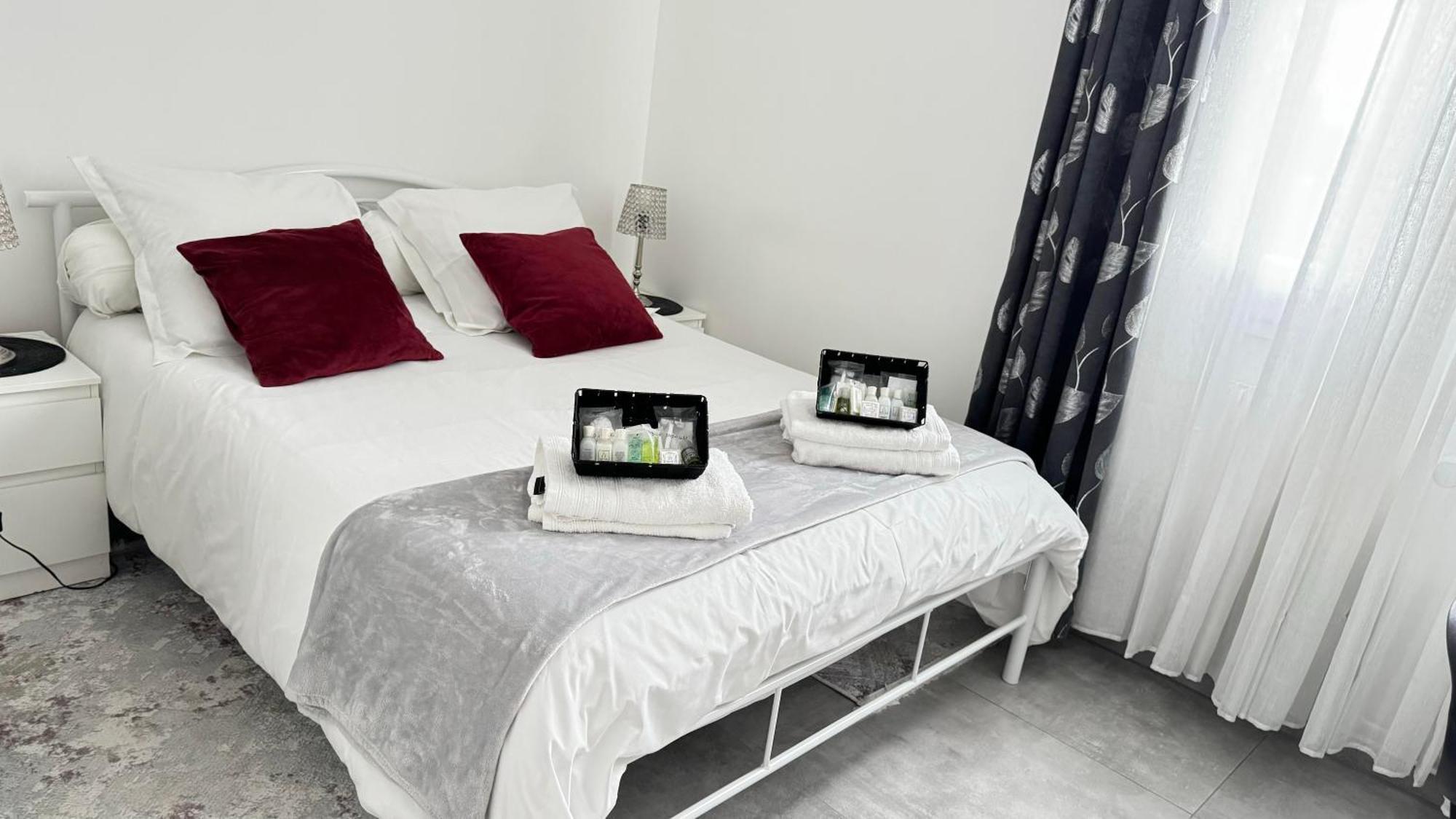 Votre Cocon Parfait A 9 Min D'Eurexpo Et 14 Min Groupama Apartment Saint-Priest  Ngoại thất bức ảnh